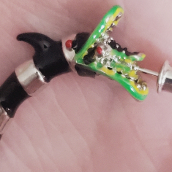 Beetle juice sand worm stripe earrings Halloween costumes New stripe hoops silve - Picture 11 of 13